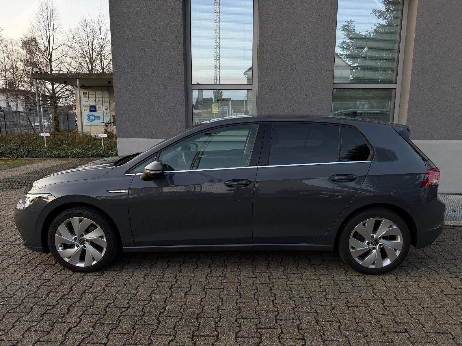 Volkswagen Golf VIII Lim. Style, миниатюра 3