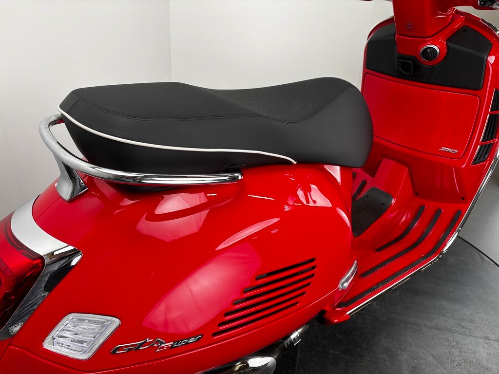Fahrzeugabbildung Vespa GTS 310 SUPER E5+ *NEUFAHRZEUG/GARANTIE*