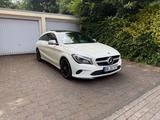 Mercedes-Benz CLA 180 d Shooting Brake PANO+AMG+LED+Leder+Navi - Mercedes-Benz CLA 180 Shooting Brake in Duisburg