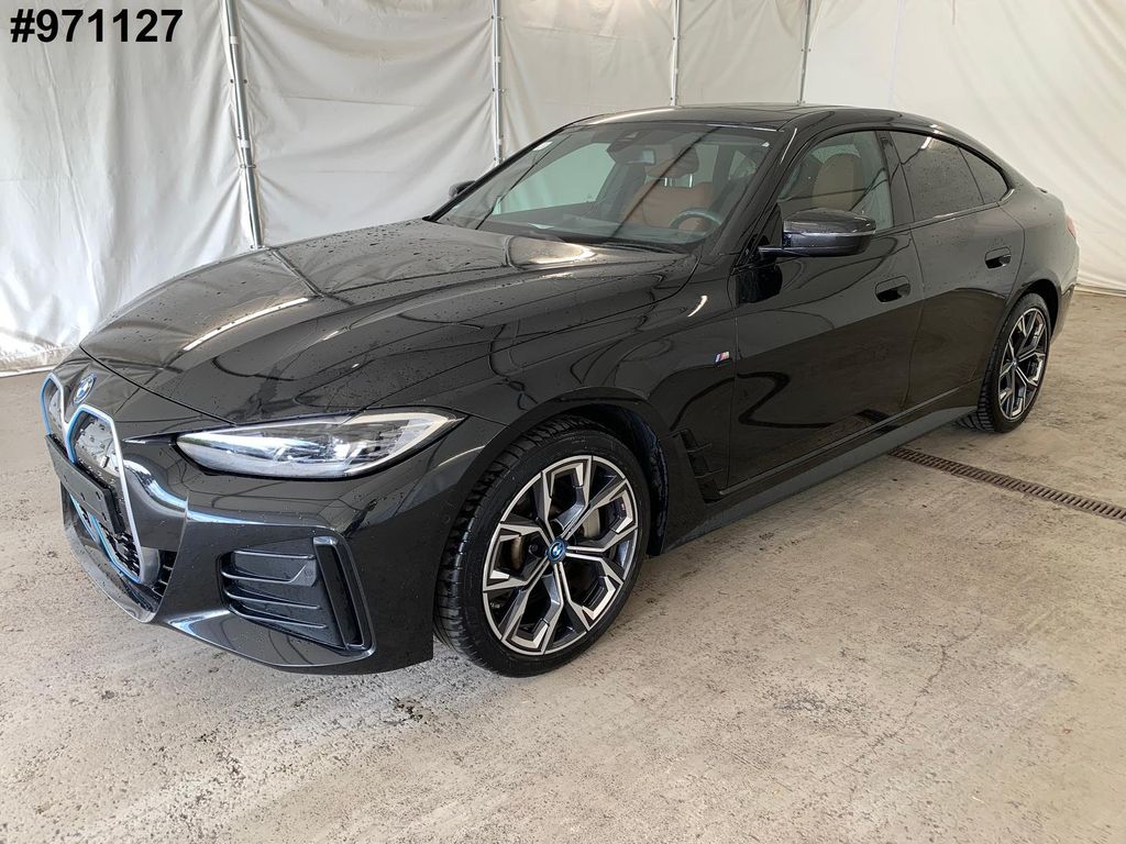 Image of BMW i4