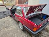 BMW 316i E30  - BMW 316: 316i E30