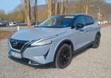 Nissan Qashqai 1.5 VC-T e-power 158PS Black Edition - Nissan Qashqai mit Benzin-Antrieb: Limousine, Automatik