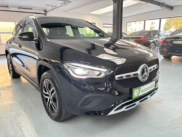 Mercedes-Benz GLA 180 d 8G-DCT "Progressive" VIRTUELLES TACHO