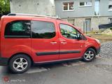 Peugeot Partner - gebrauchte Peugeot Partner aus dem Jahr 2000
