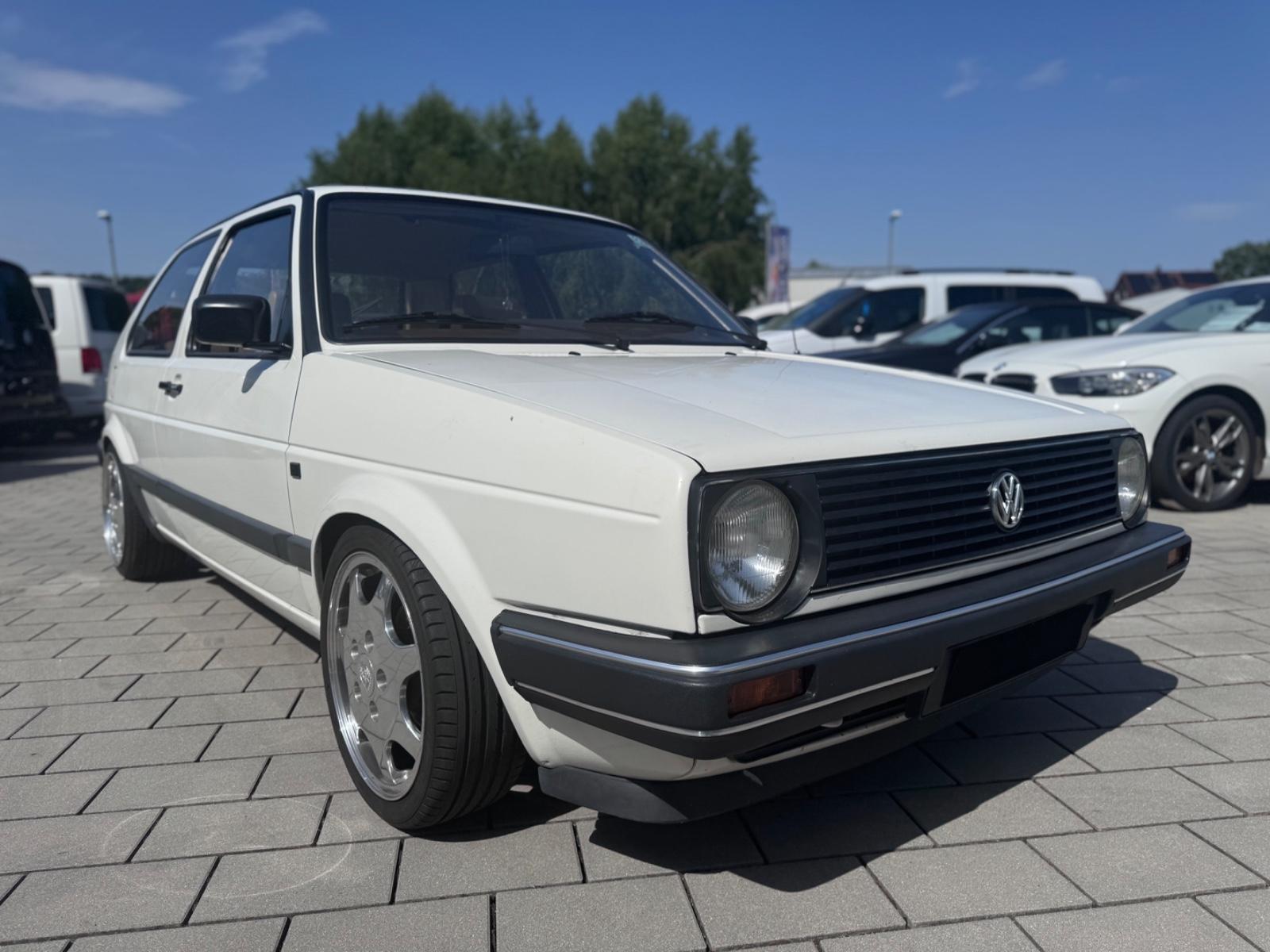 Volkswagen Golf II Automatik/Oldtimer/Porsche/Schiebedach