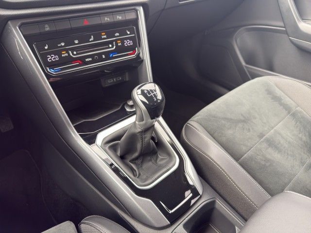 T-Roc Style 1.0 TSI NAVI+LED+AHK+STHZ+KAMERA+