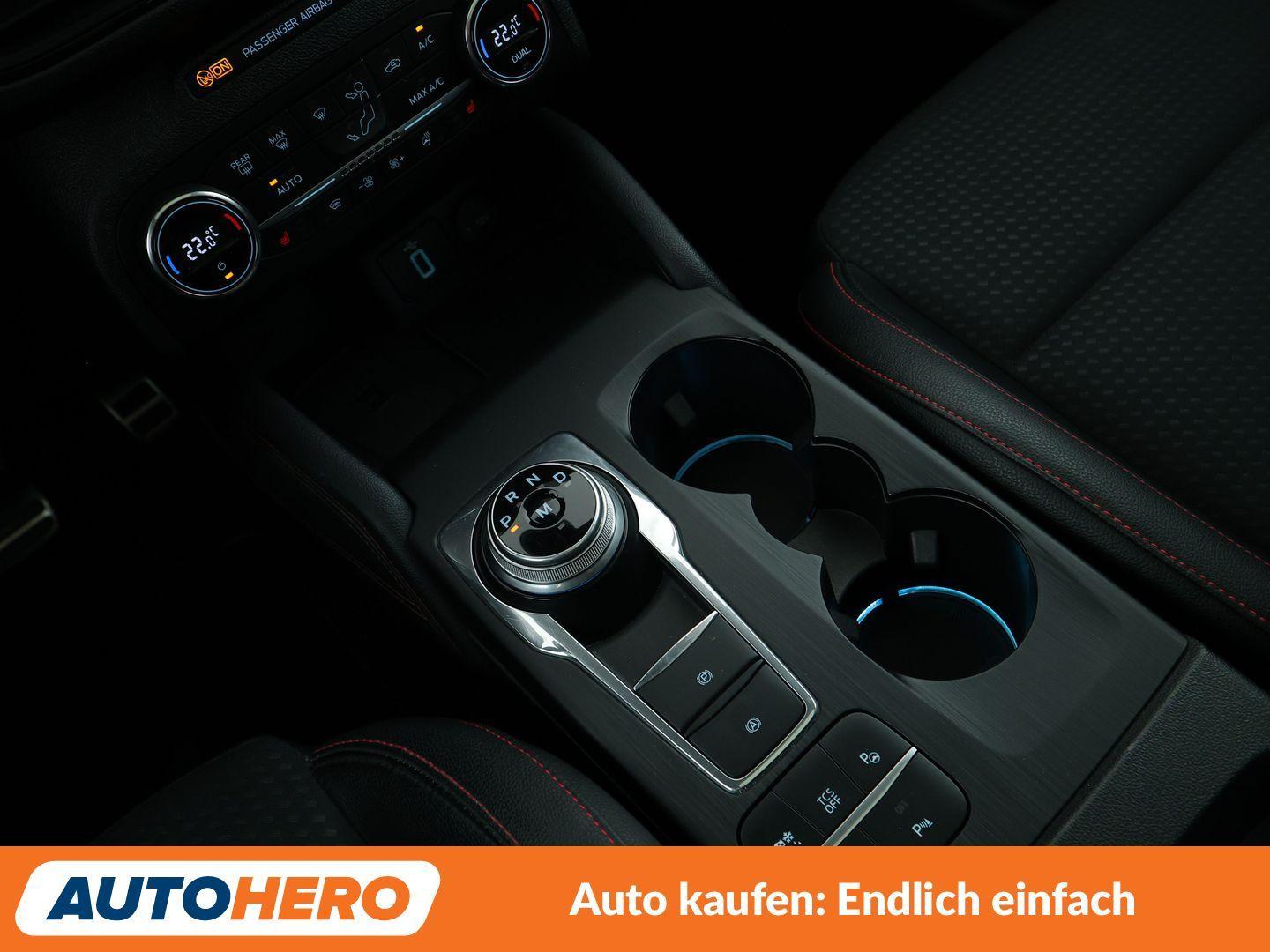 Ford Focus 1.5 EcoBoost ST-Line Aut.*NAVI*LED*ACC*CAM