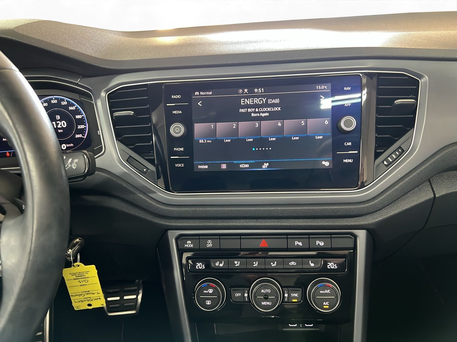 Volkswagen T-Roc - Bild 10