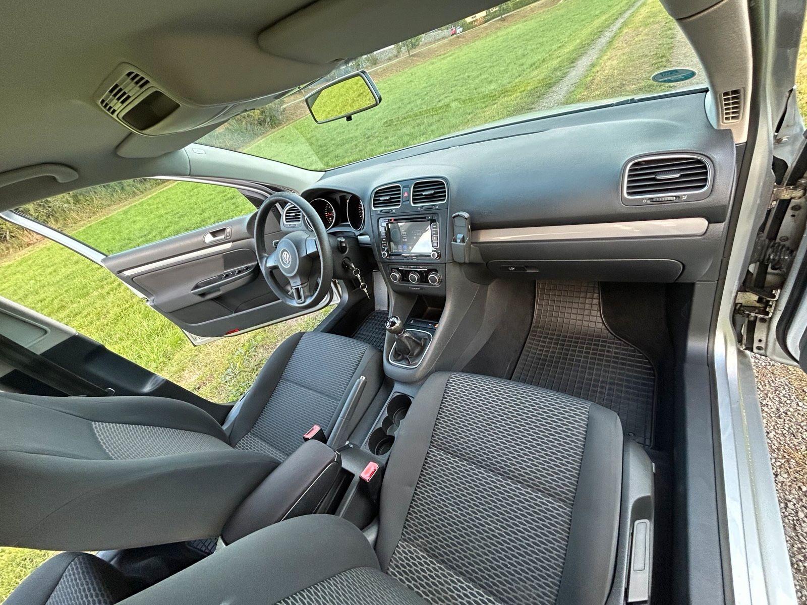 Volkswagen Golf 2010 — photo 6