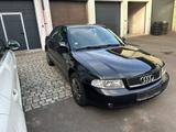 Audi A4 1.9 TDI 85kW - - Audi A4 aus 2000: 1.9