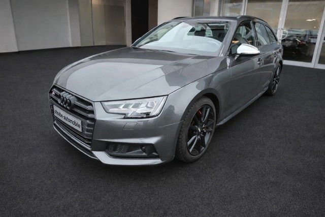 AUDI S4 Avant 3.0 TFSI quattro