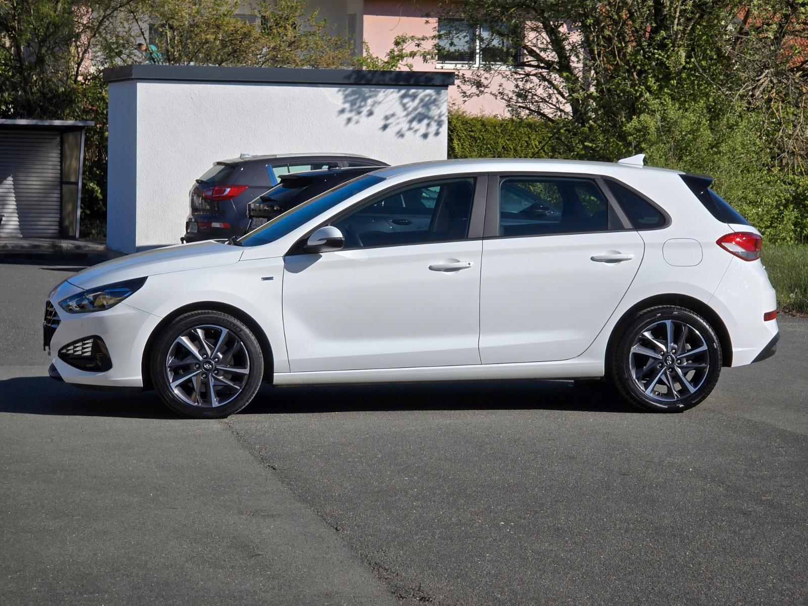 Hyundai i30 1.0 T-GDI Trend Mild-Hybrid KLIMAAUT.+ALU+SH