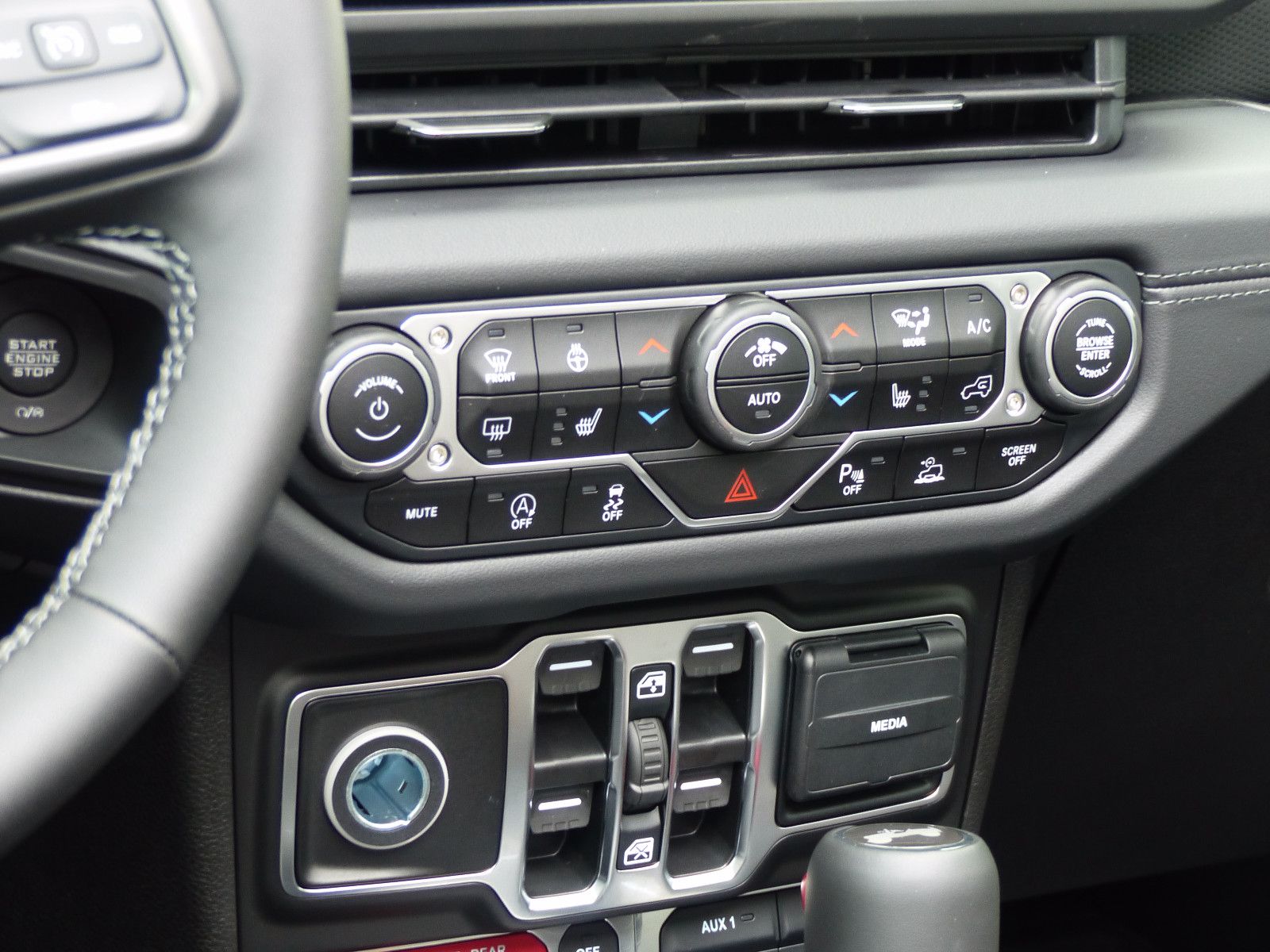 Jeep Wrangler - Bild 16