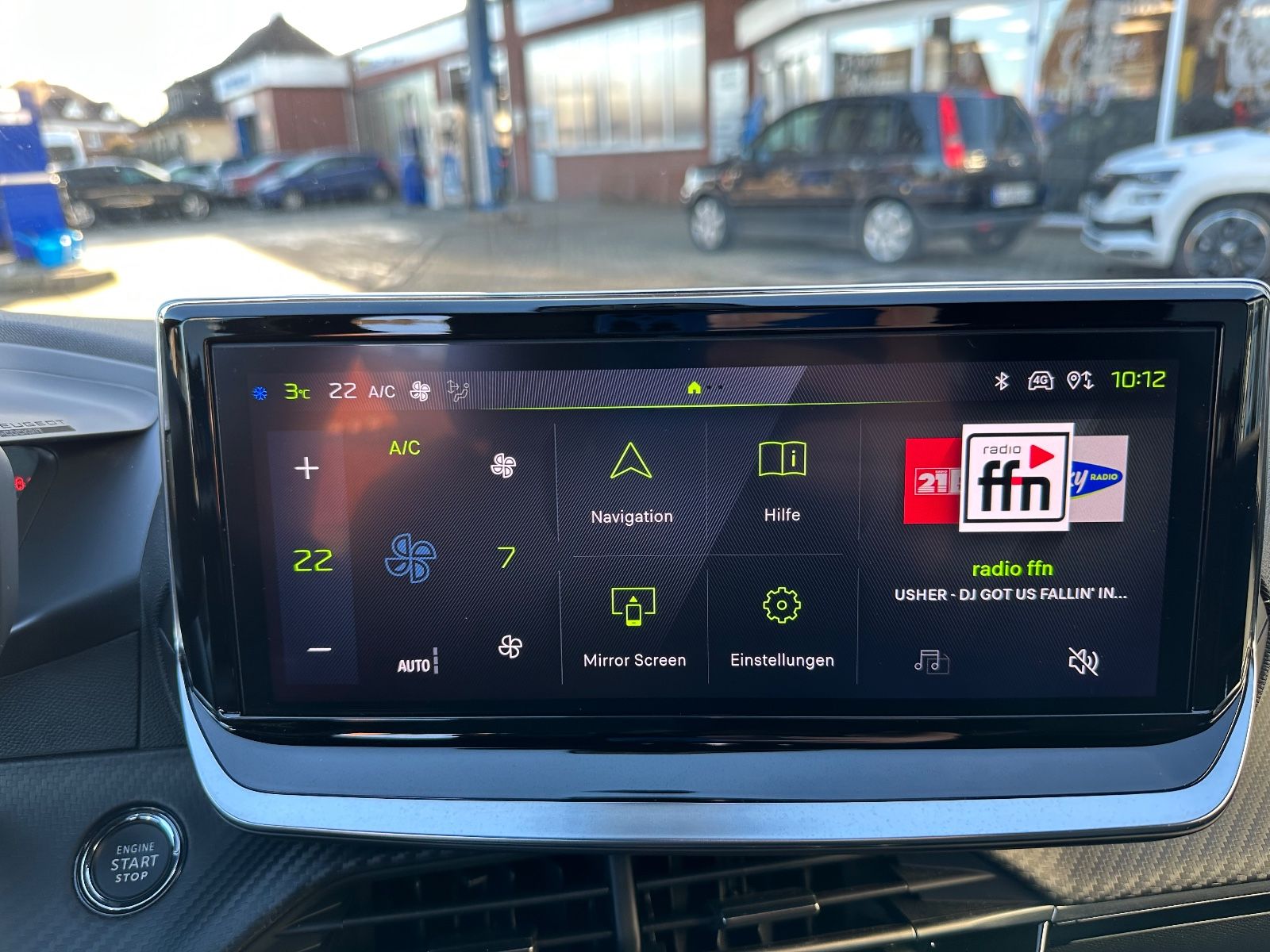 Fahrzeugabbildung Peugeot 208 GT PureTech 100 Navi/LED/ 360°Kamera/Keyless