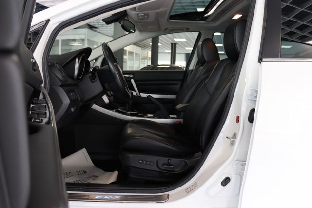 Fahrzeugabbildung Mazda CX-7 Exclusive-Line|1HAND|Keyless AHK| KAMERA|