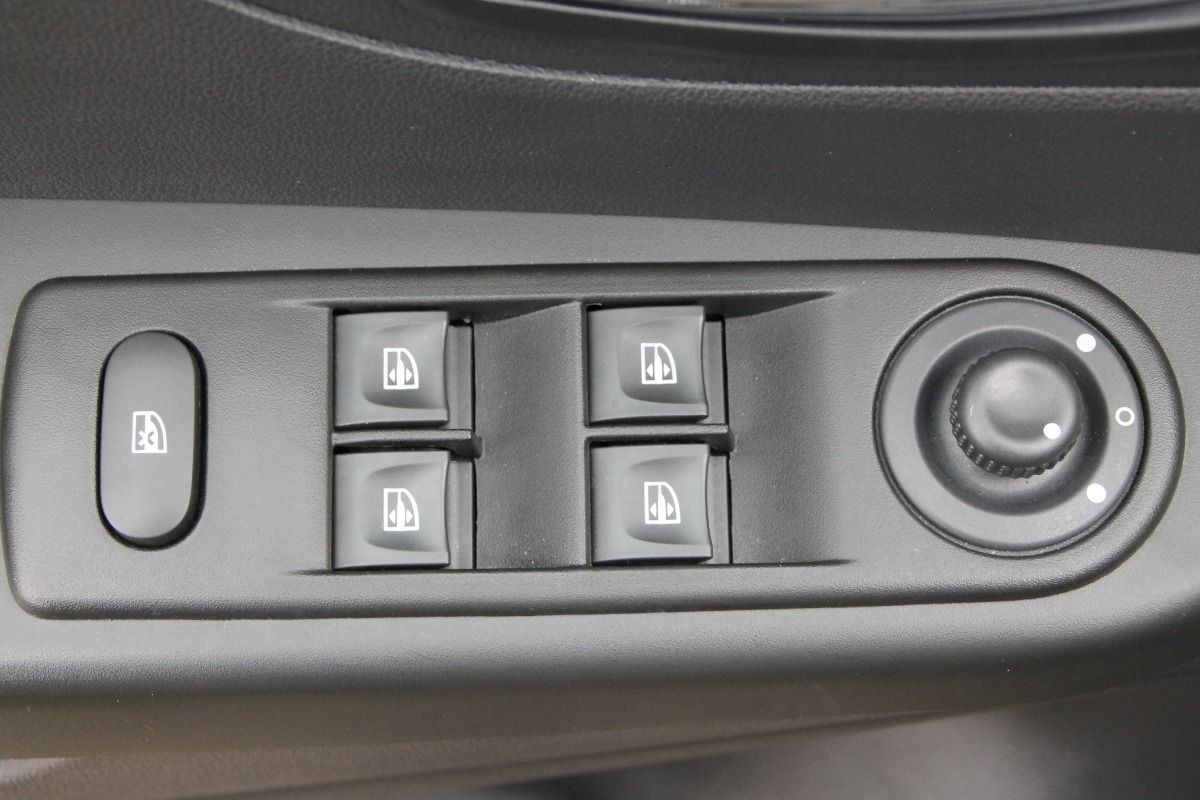 Fahrzeugabbildung Renault Captur Experience ja