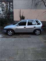 Opel Corsa B 1.4 16 V Automatik. - gebrauchte Opel Corsa aus dem Jahr 1999