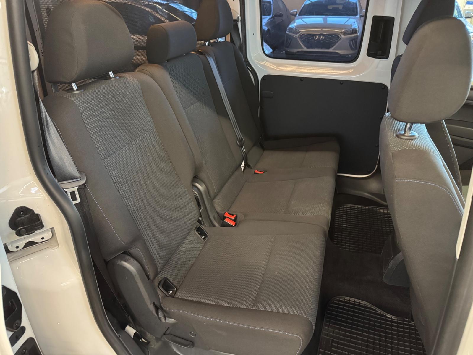 Volkswagen Caddy Maxi 1,4 Conceptline BMT-Navi-PDC-1 Hand