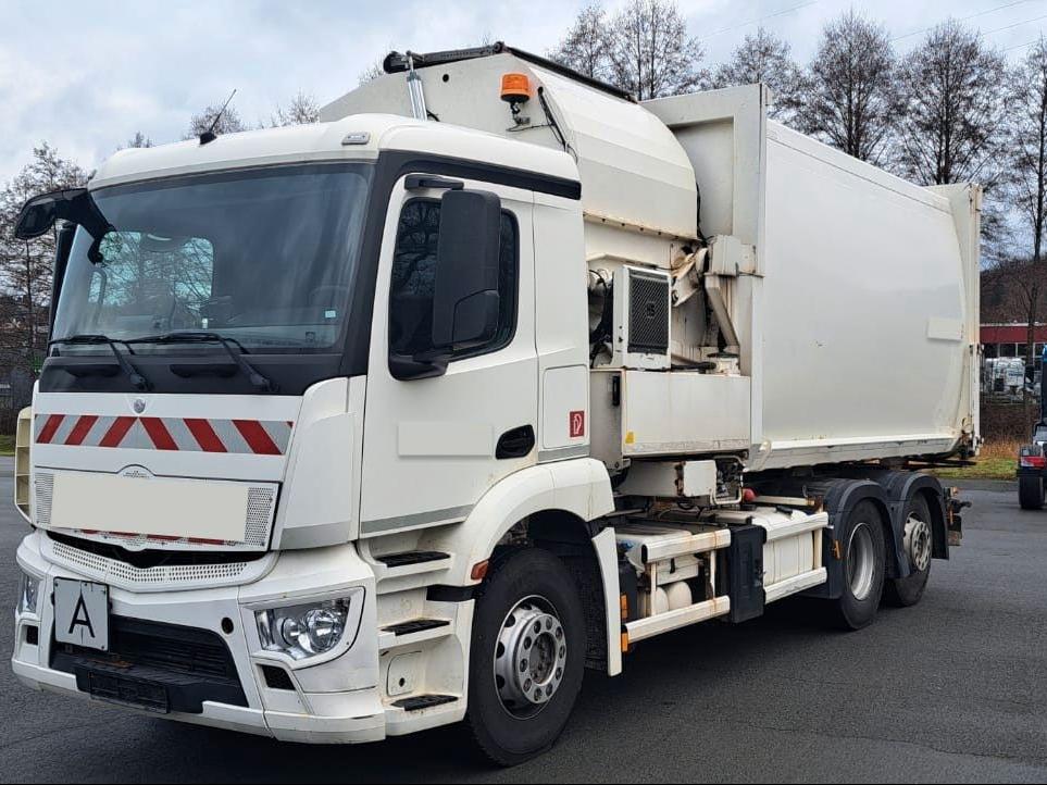 Mercedes-Benz 2533 Antos ** Linkslenker / Klima /Lenkachse **