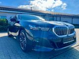 BMW Limousine 520 i M Sport Paket*1-HAND* 4000 TKM ! - BMW 520: 520i M Paket