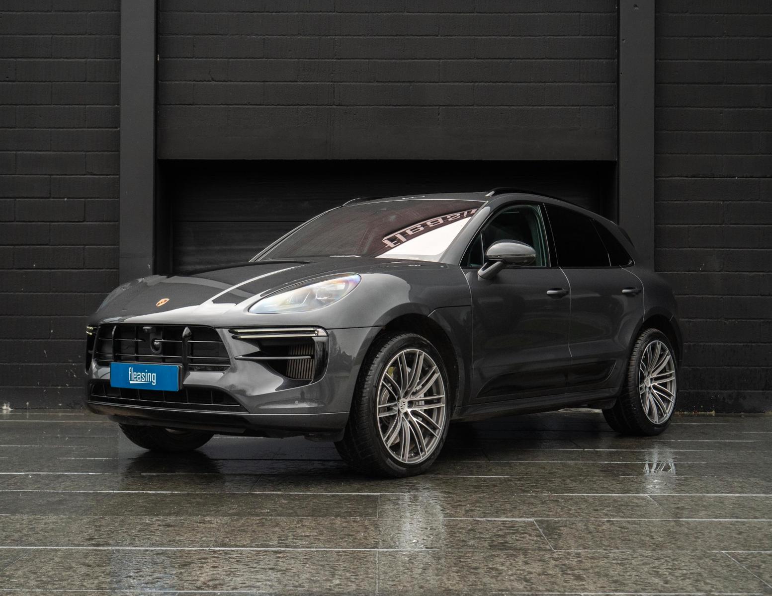 Porsche Macan Turbo*BOSE*ACC*AHK*CARBON*PANO*VOLL