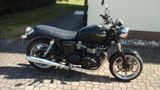 Triumph Bonneville SE 900 - Offers matching your search criteria
