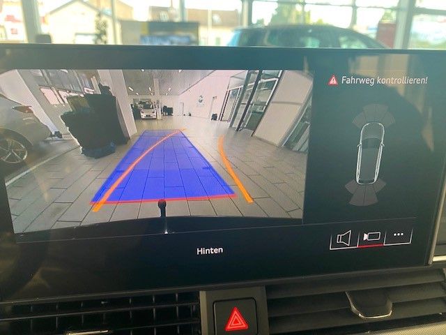 Fahrzeugabbildung Audi A4 Avant 40 TFSI QUATTRO NAVI/LED/KAMERA/SHZ/AHK