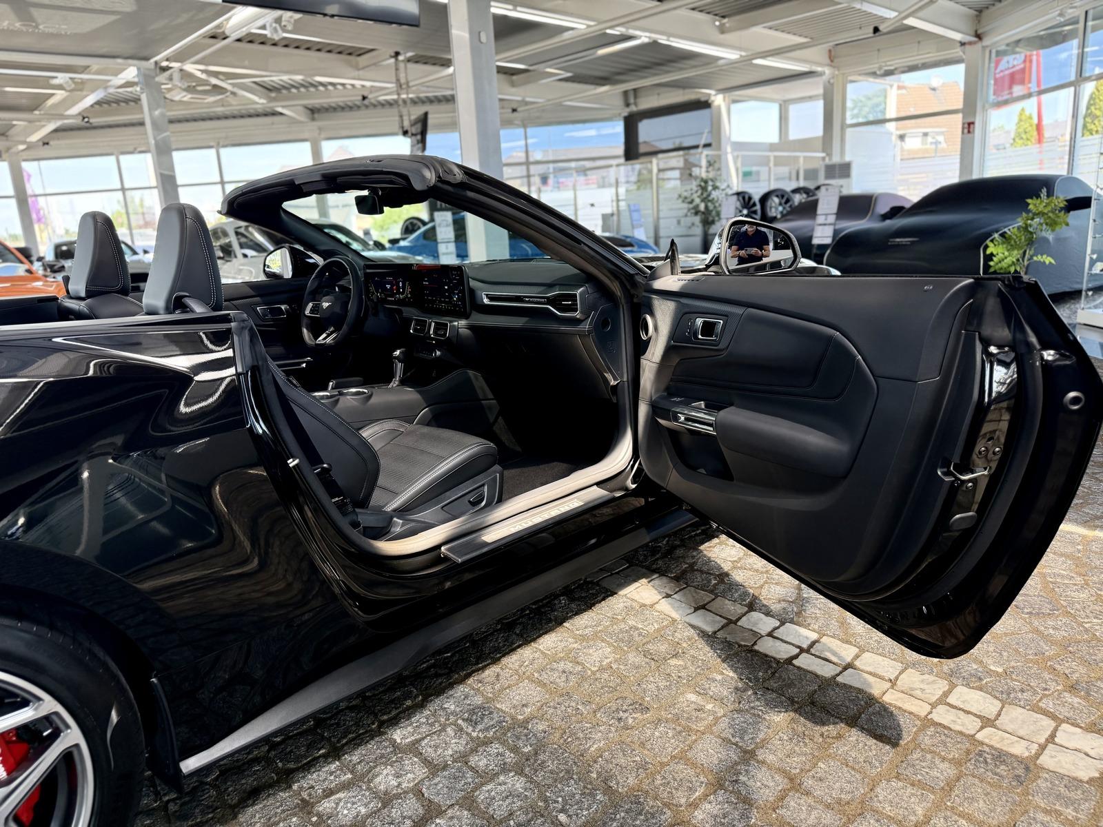 Ford Mustang 5.0 GT Cabrio Autom MagneRide - Deutsch