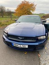 Ford Mustang V 6, 4 L - Ford Mustang aus 2010: V6