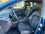 Mercedes-Benz B 200 SPORT PAKET +BI XENON+AHK+SPIEGEL PAK.+AHK - Mercedes-Benz B 200: Sport