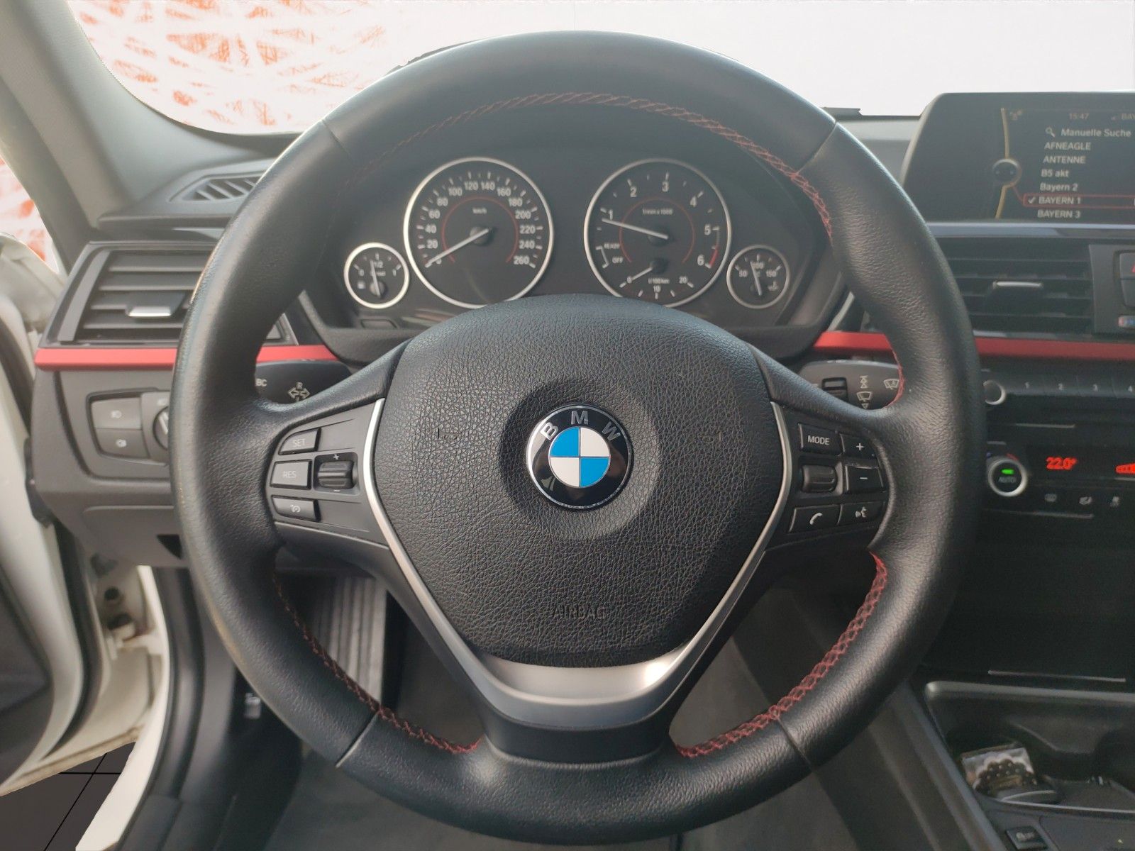 Fahrzeugabbildung BMW 335 Baureihe 3 Touring 335d xDrive