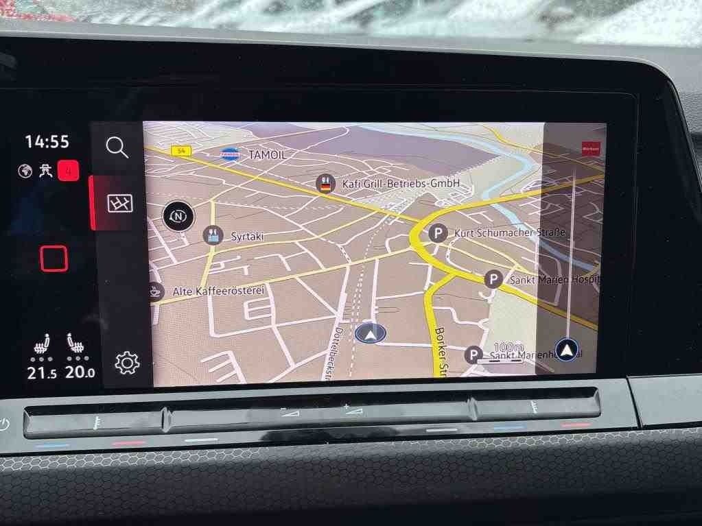Fahrzeugabbildung Volkswagen Golf GTI *Panodach*Navi*PDC*Sitzhzg*ACC*LED*DAB*