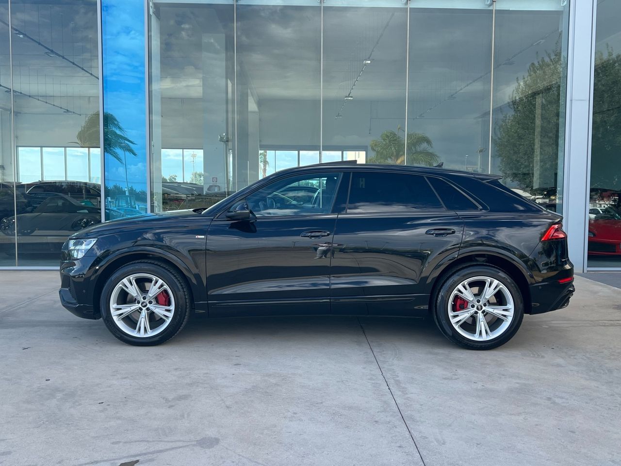 Audi Q8 55 3.0 340CV tfsi mhev Sport quattro tip imagem 2