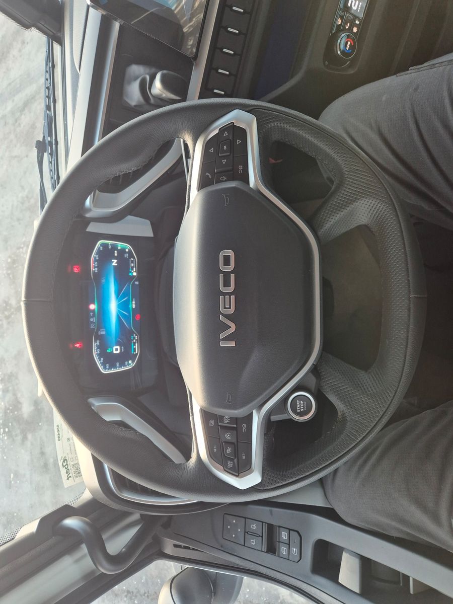 Fahrzeugabbildung Iveco AS440X50T/P ON+, Intarder, Alu-Felgen