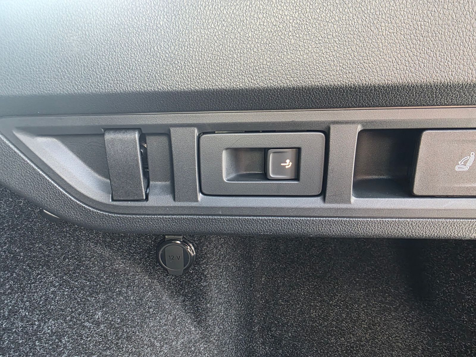 Skoda Octavia 2.0TDI AHK ACC VZE HUD Memory Sitzbelüft foto 21
