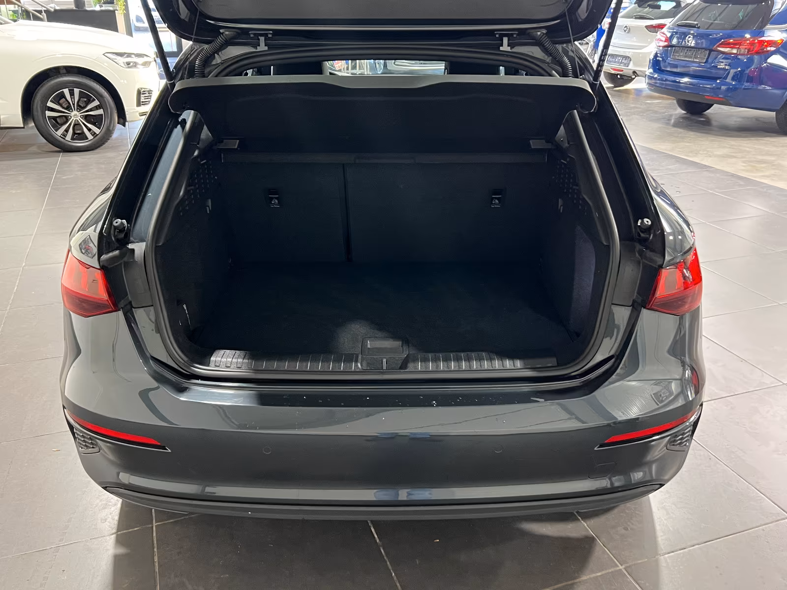 Audi A3 30 TFSI Sportback Automatik *Virtual*Navi*LED, миниатюра 5
