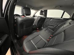 MERCEDES-BENZ E 250 CDI / AHK / NUR 89.tKM / TOP AUSST./ MERCEDES-BENZ E 250 CDI / AHK / NUR 89.tKM / TOP AUSST./