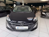 Hyundai i30 1.4 1.HAND KLIMA SHZ LED MFL 8-FACH TOP! - gebrauchte Hyundai i30 aus dem Jahr 2016