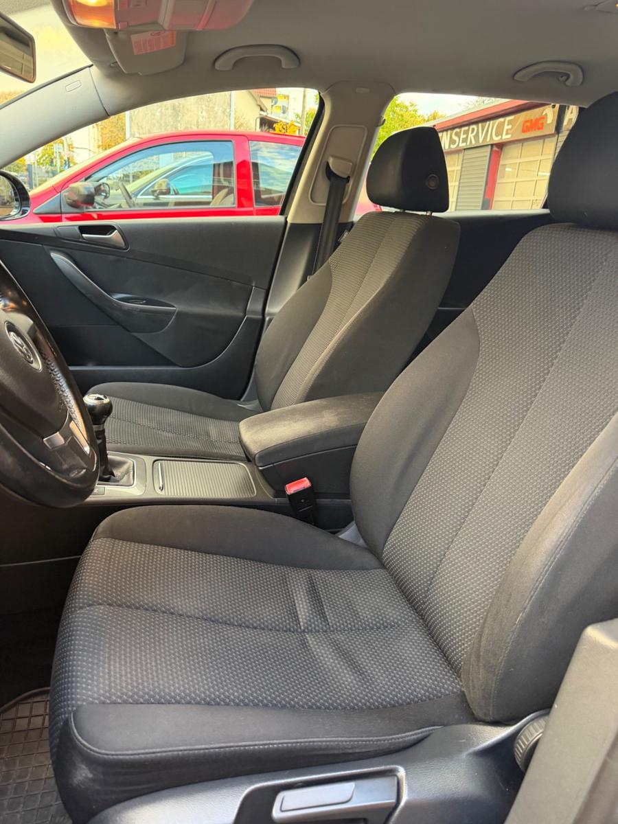 Volkswagen Passat 2010 — photo 6