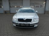 Skoda Octavia Combi Ambiente II Hand,AHK,HU NEU - Skoda Octavia: Ii Ambiente