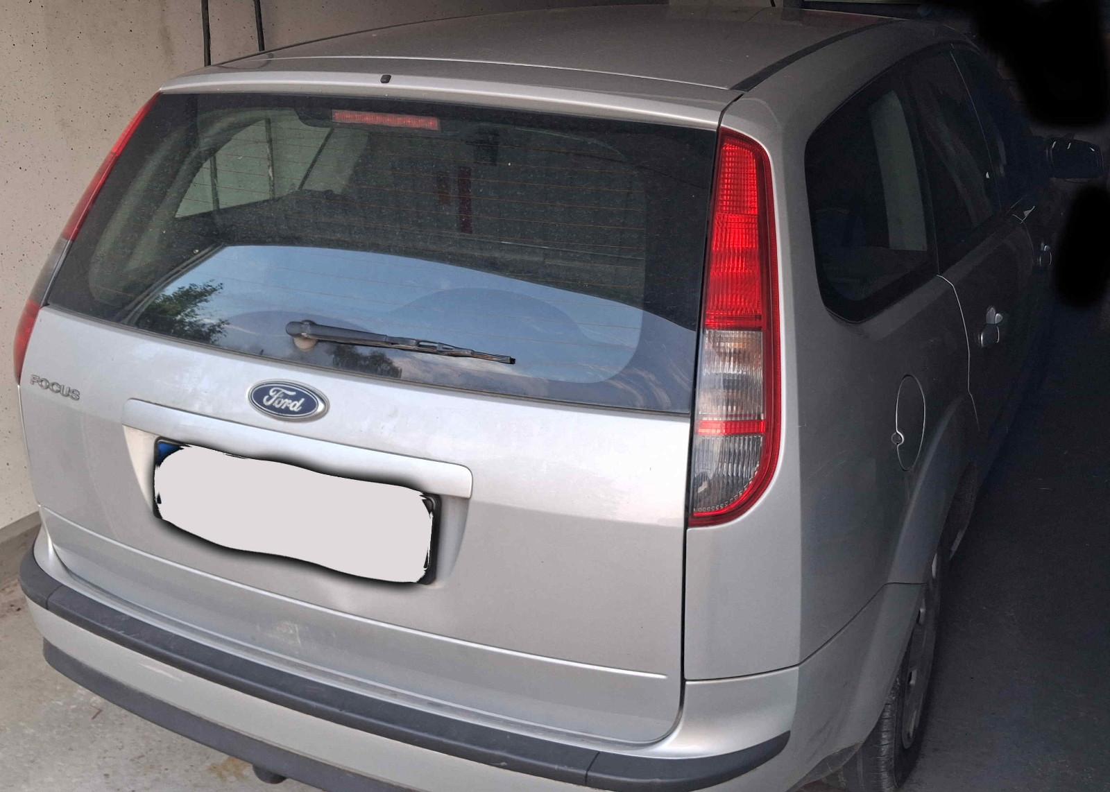 Ford Focus 2007 — interior
