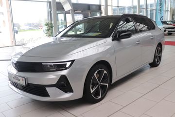 Fotografie des Opel Astra Sports Tourer 1.2 Turbo GS