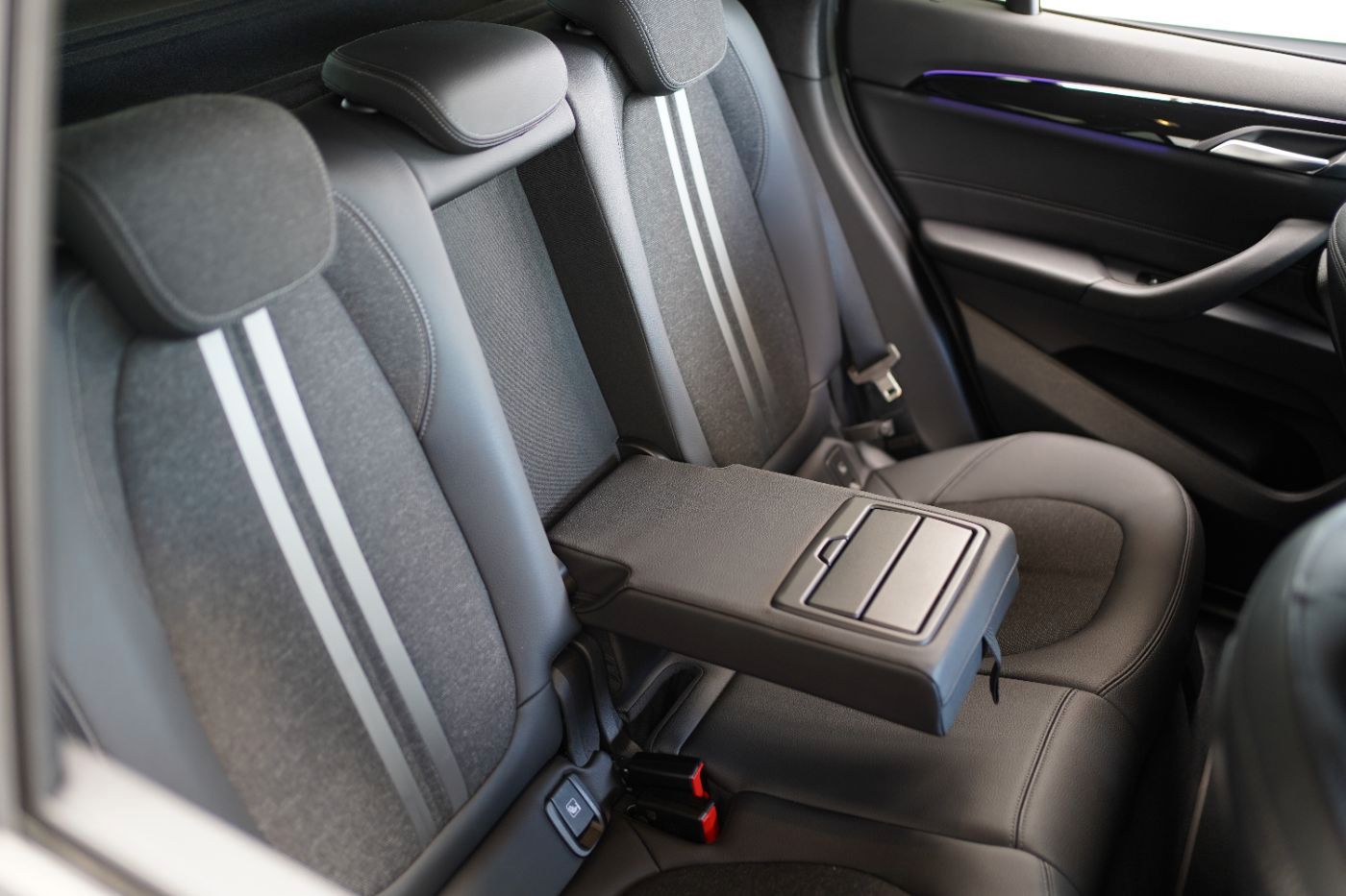 Fahrzeugabbildung BMW X1 20i Sport Line Rückfahrkamer+Navi+Sitzheiz+LE