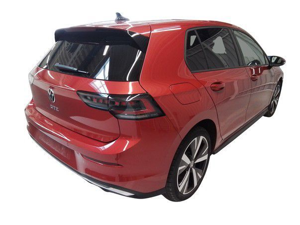 Volkswagen Golf VIII GTE 1.5eTSI 272PS DSG HYBRID ACC.5J-G foto 4
