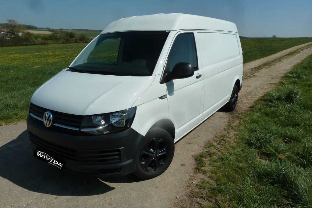 VOLKSWAGEN T6 Transporter