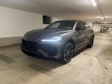 Lamborghini URUS SE MASSAGE/HEADUP/B&O/360