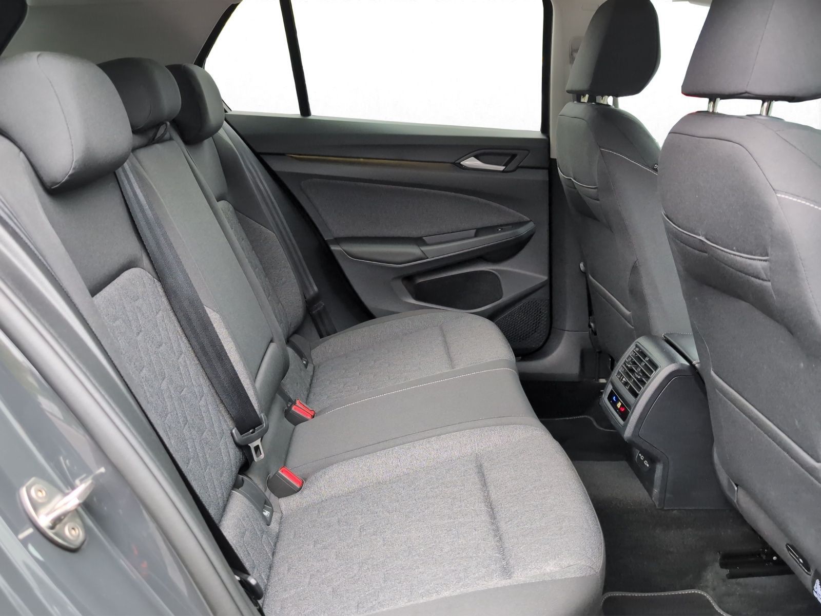 Volkswagen Golf - Bild 18