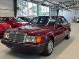 Mercedes-Benz E 200 - 2.Hand-Schiebedach-TÜV NEU - Mercedes-Benz E 200 aus 1992