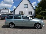 Skoda Octavia Combi Ambition Klima AHK Tempomat - Skoda Octavia: Grün