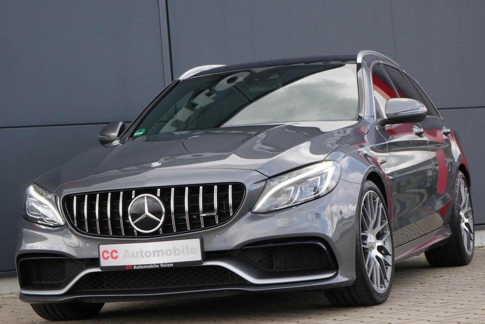 Mercedes-Benz C 63 AMG Panorama+Burmester+19Zoll+HUD+Assistenz